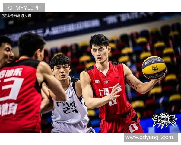 上海篮球队精英赛个人能力分析与表现评估 上海篮球队精英赛个人能力分析与表现评估