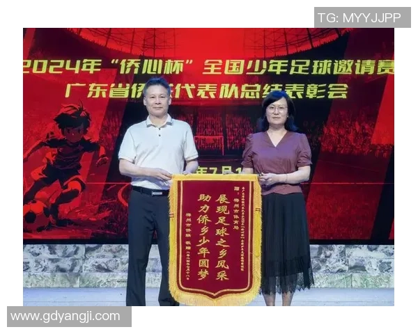 中国最强小孩足球明星崛起引发全国关注未来之星的成长之路 中国最强小孩足球明星崛起引发全国关注未来之星的成长之路