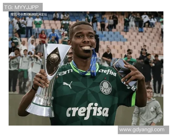 巴西足球新星崛起引发全球关注与热议 巴西足球新星崛起引发全球关注与热议