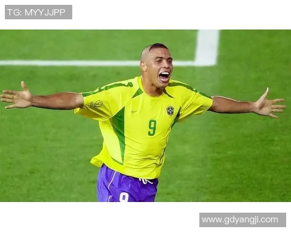 足球明星在绿茵场上的奇遇与离奇瞬间的精彩故事集 足球明星在绿茵场上的奇遇与离奇瞬间的精彩故事集