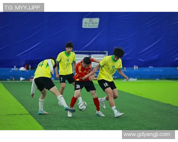 与足球明星一起分享精彩瞬间的互动视频之旅