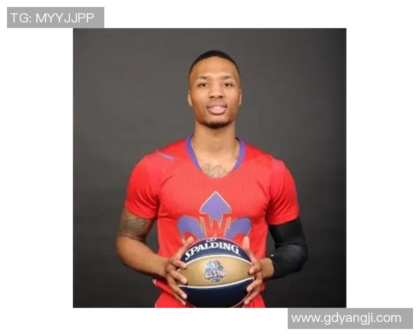 足球明星头像展现霸气女生风采的魅力与自信 足球明星头像展现霸气女生风采的魅力与自信