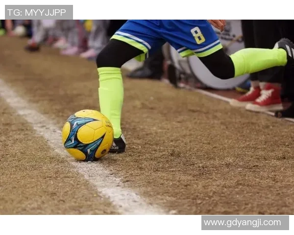 杭州足球队逆袭联合会杯的传奇之路与荣耀时刻回顾 杭州足球队逆袭联合会杯的传奇之路与荣耀时刻回顾